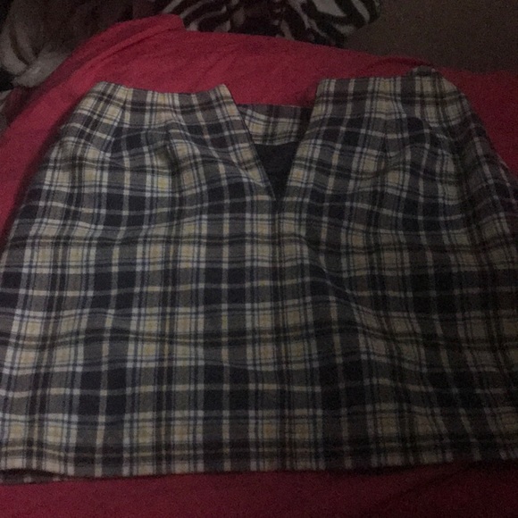 A forever 21 school girl skirt - Picture 2 of 2